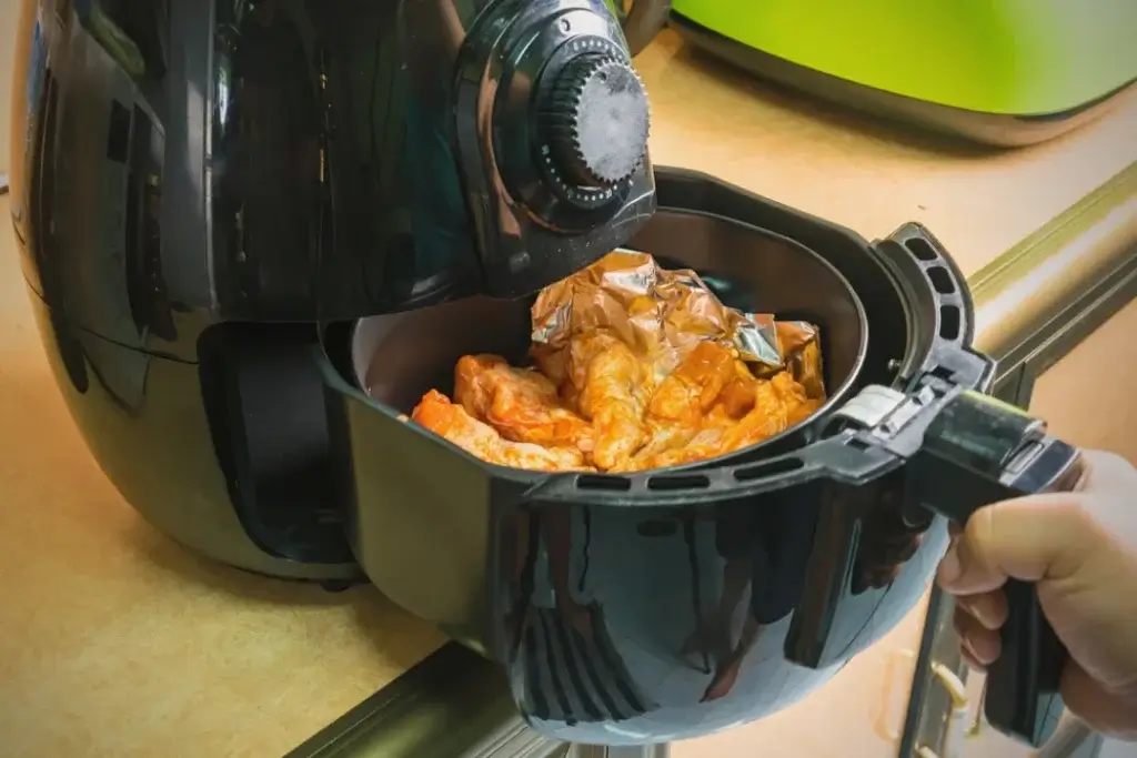 How to Reheat Wings in the Air Fryer?