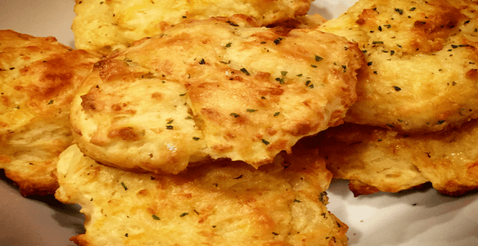 Reheat Red Lobster Biscuits