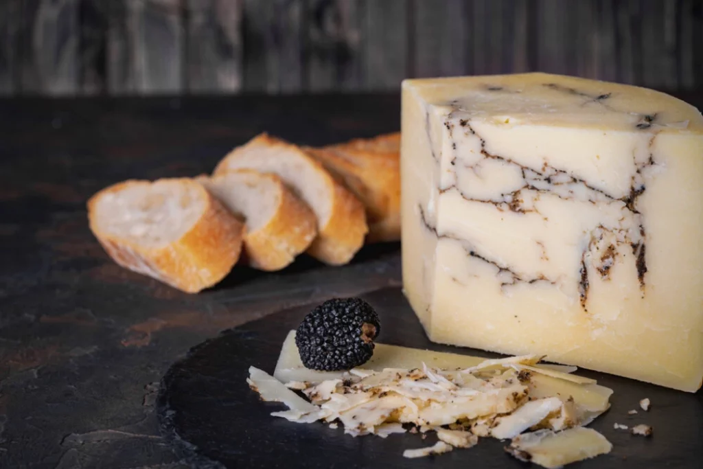 Cheeses That Are Difficult to Freeze